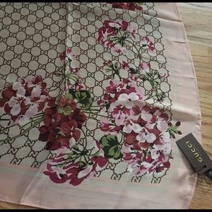 Floral bloom blush pink Gucci silk scarf